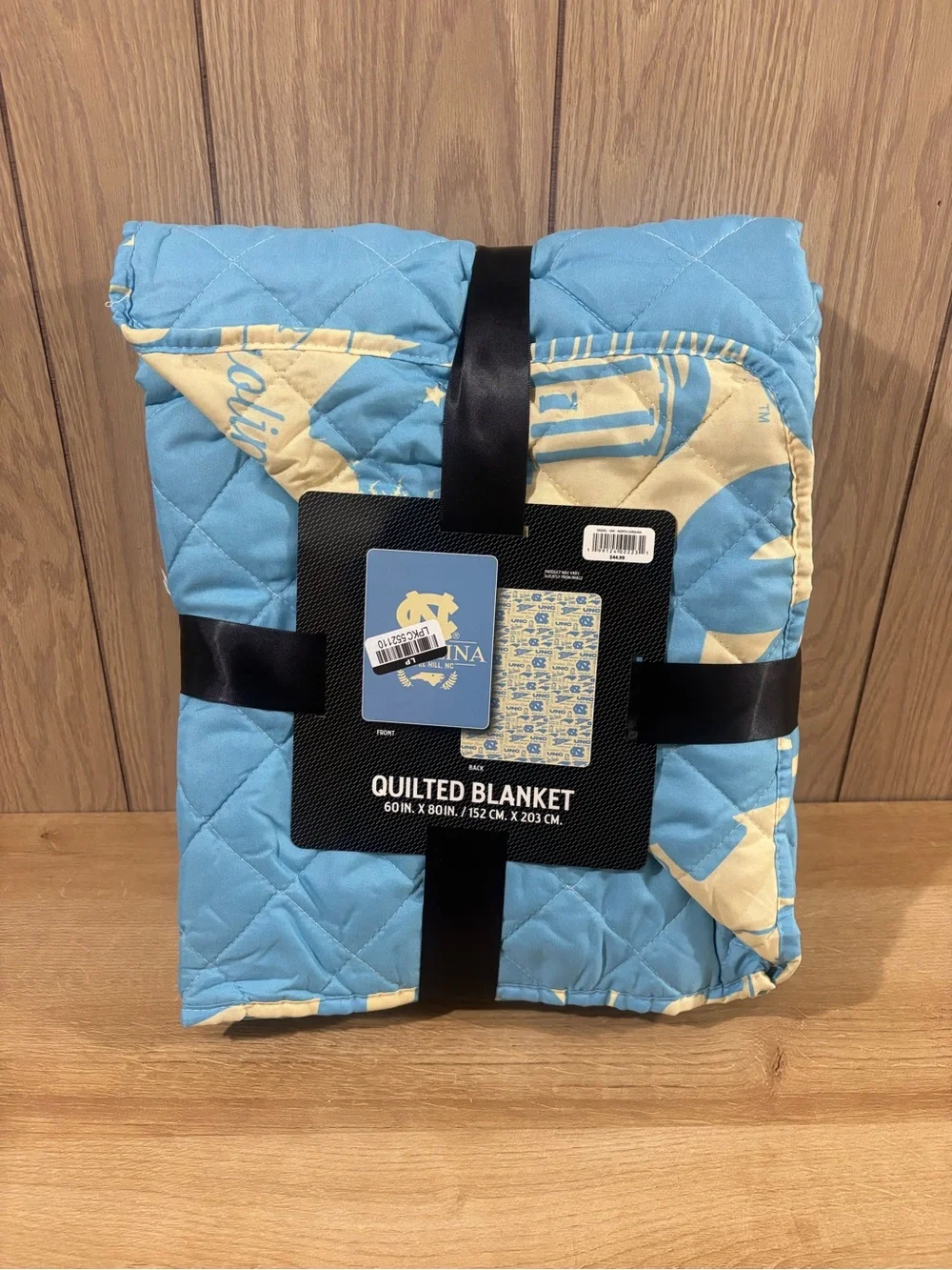 NCAA UNC Tar Heels Quilted Blanket Brand New